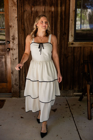 Contrast Bow Tiered Midi Dresss