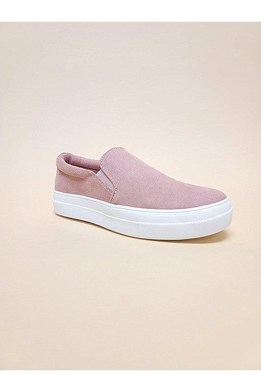 HIKE-SLIP ON CASUAL SNEAKERS-Evergreen Boutique