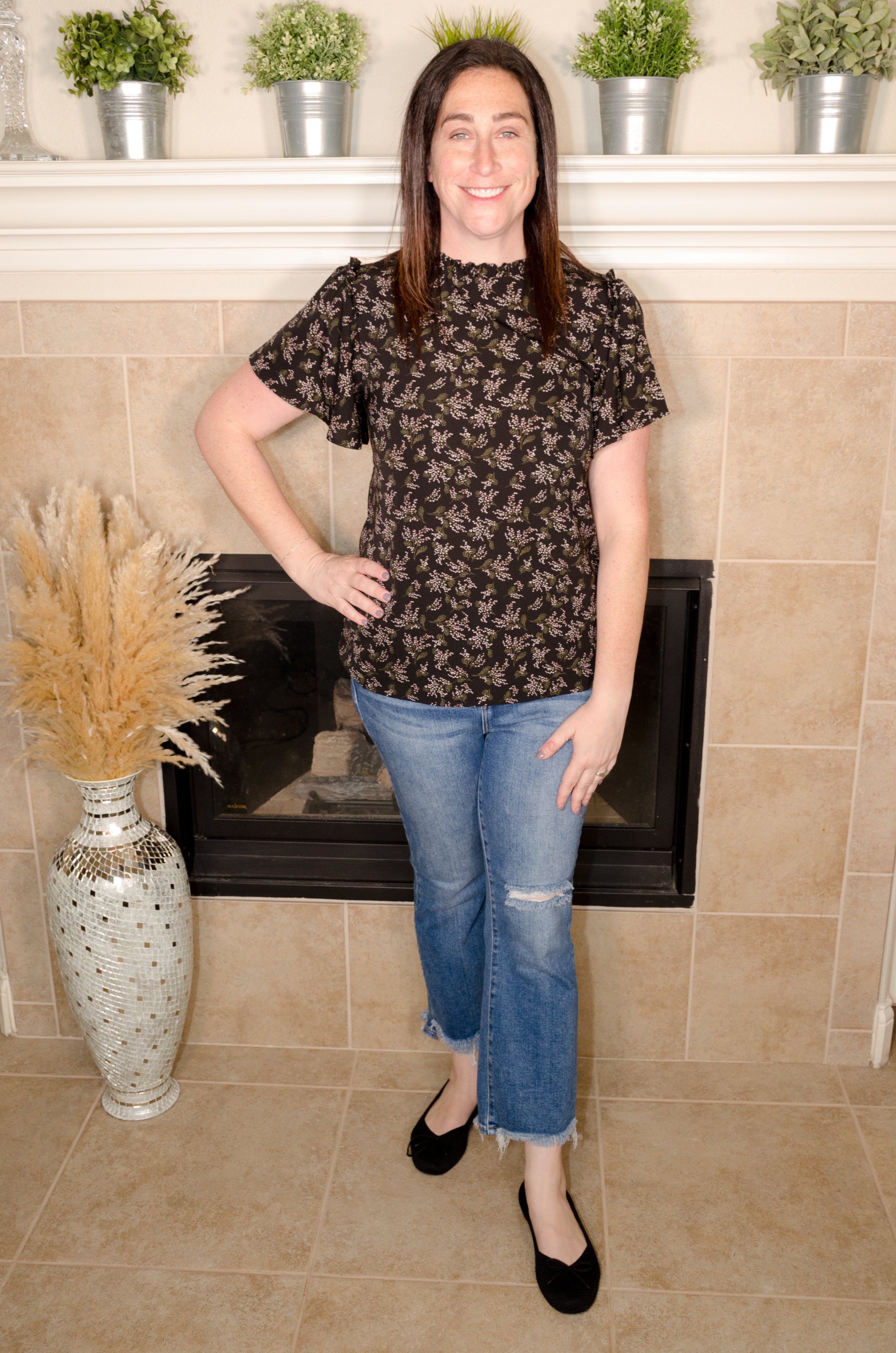 Gianna Floral Top - Evergreen Boutique