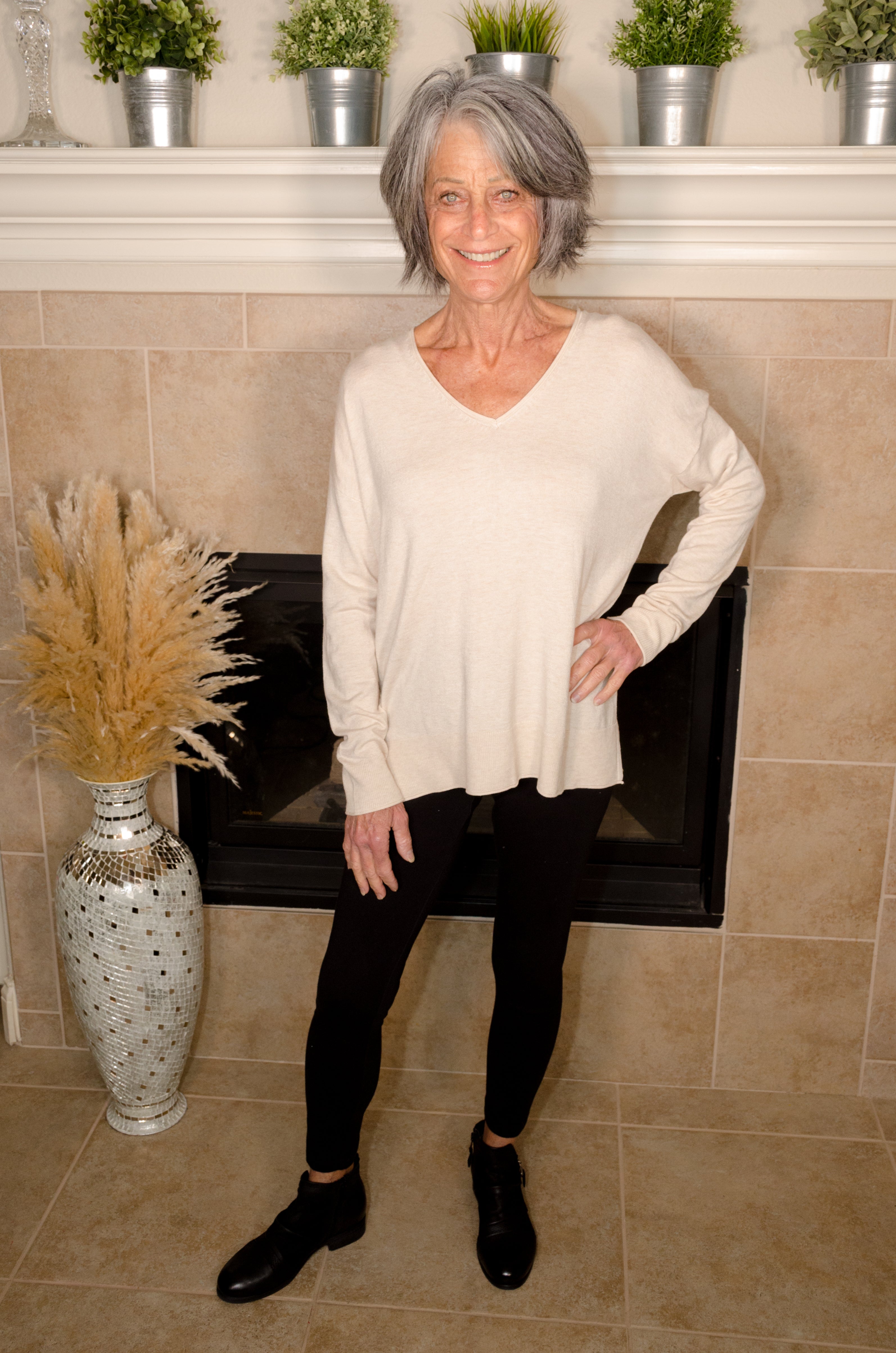 V-Neck Long Sleeve Sweater - Evergreen Boutique