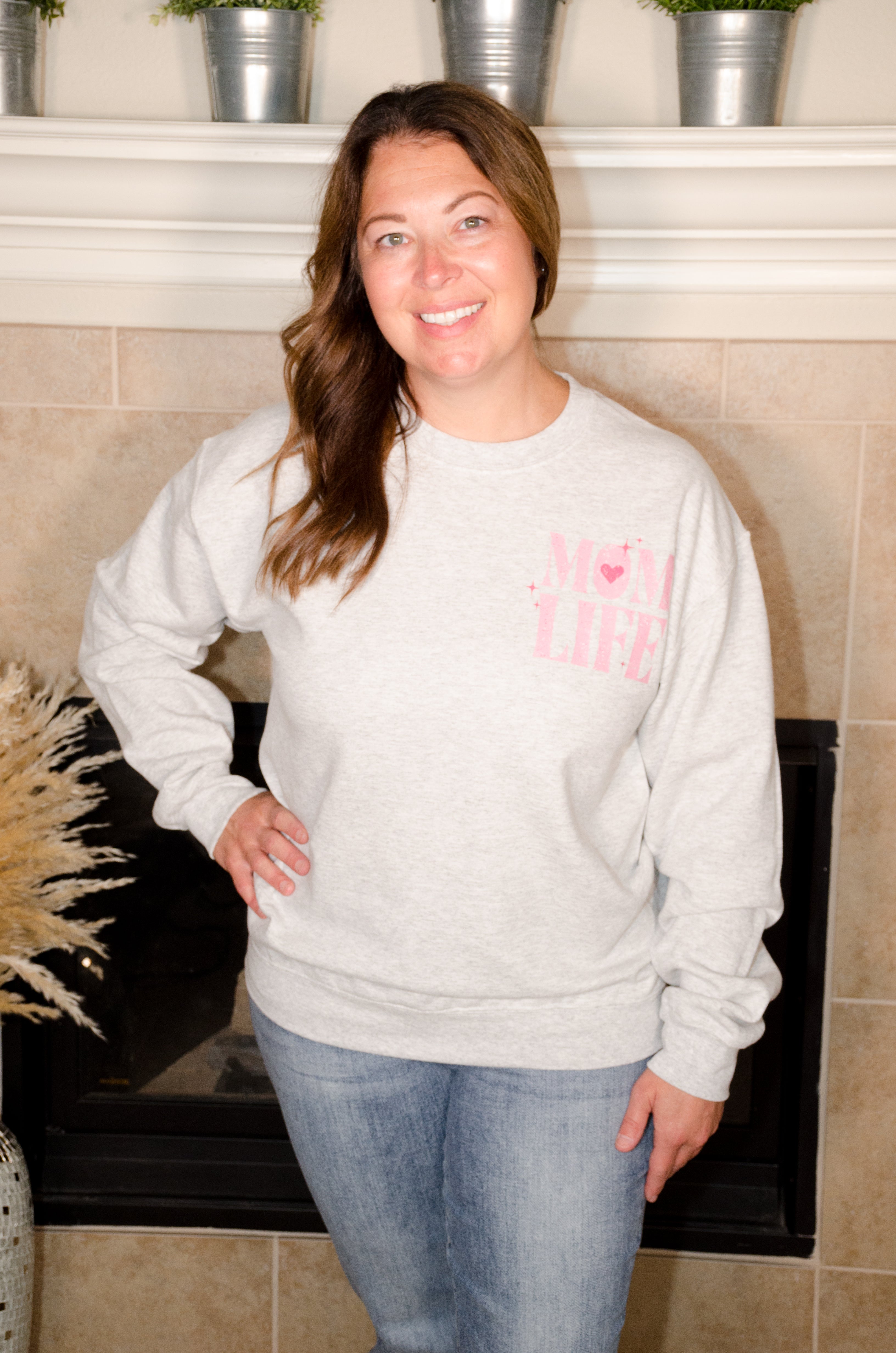 Mom Life Graphic Sweatshirt - Evergreen Boutique