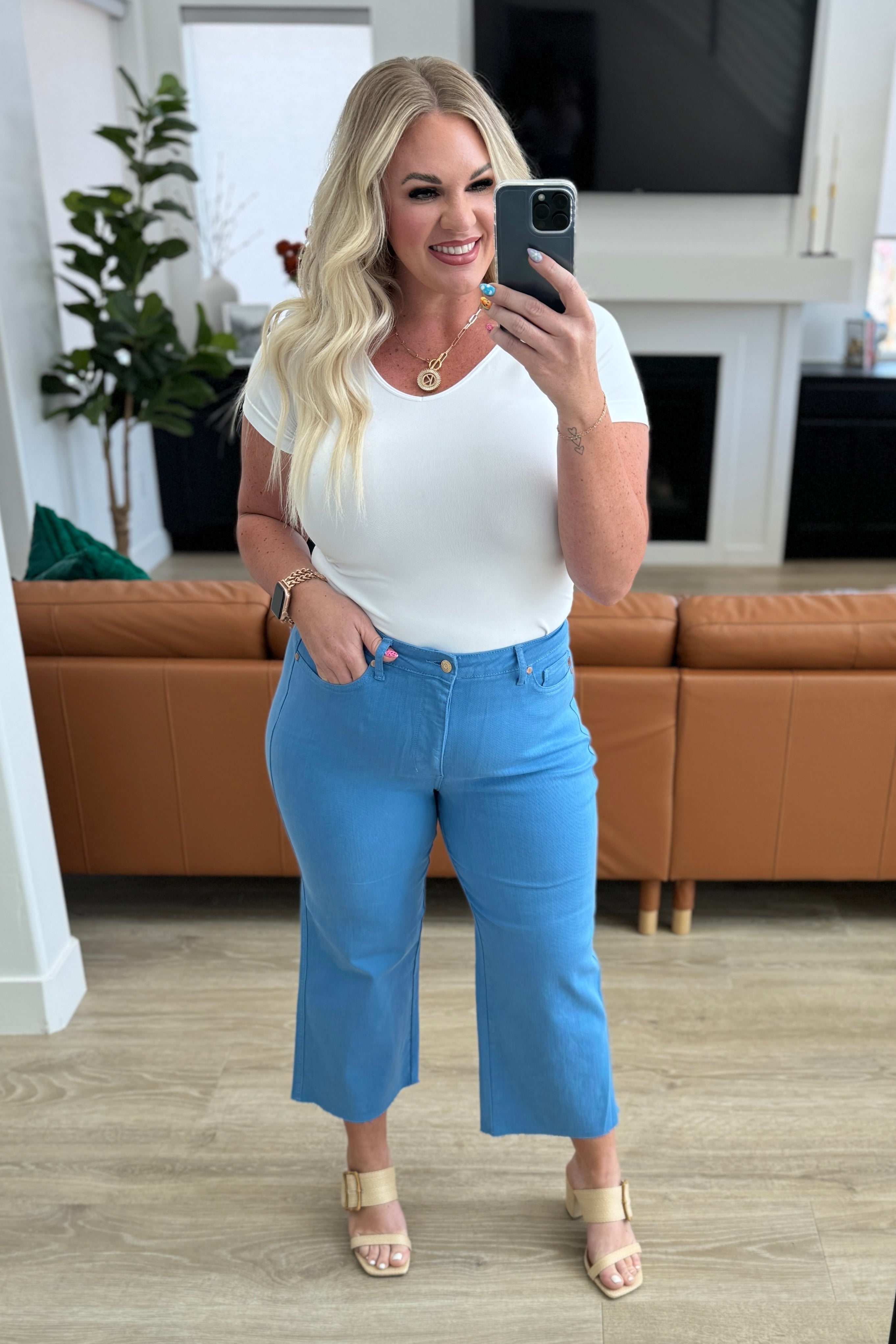 Judy Blue Lisa High Rise Control Top Wide Leg Crop Jeans in Sky Blue - Evergreen Boutique