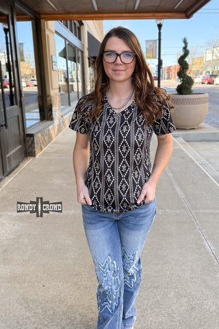 Pecos Queen Tee - Evergreen Boutique