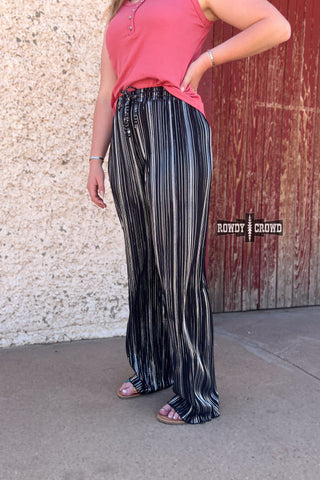 Ruffled Cup Pants - Evergreen Boutique