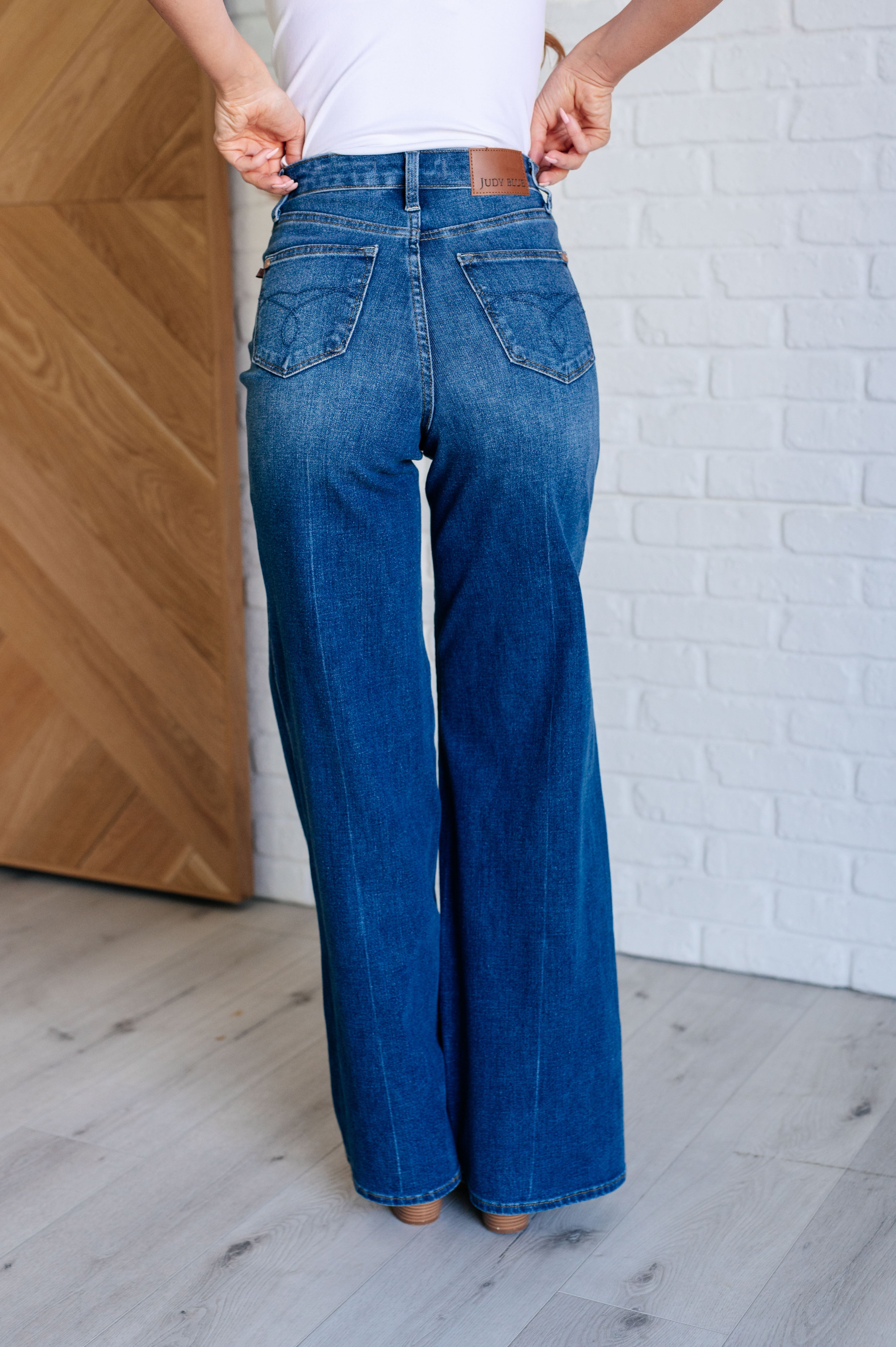 Judy Blue Eliza High Rise Control Top Retro Wide Leg Jeans - Evergreen Boutique