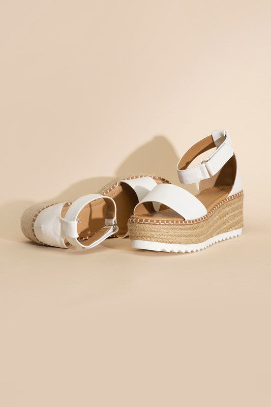 TUCKIN-S PLATFORM SANDALS-Evergreen Boutique