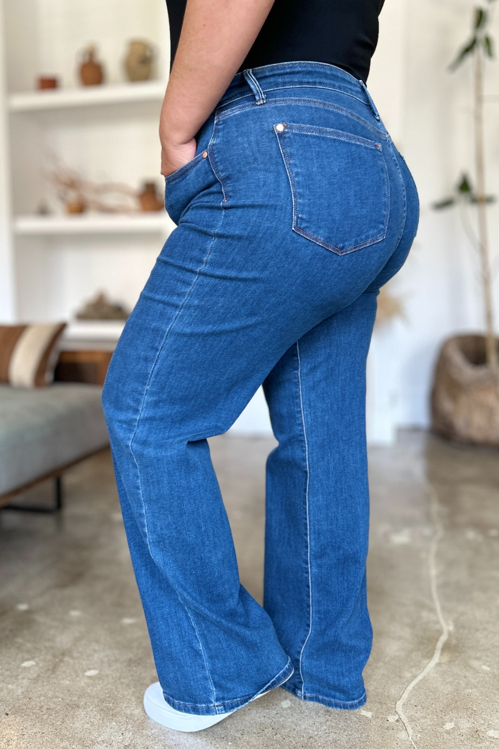 Judy Blue Full Size High Rise Straight Jeans - Evergreen Boutique