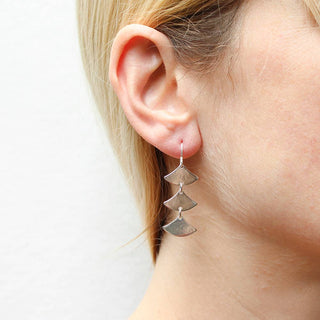 Linked Fans Wire Earrings